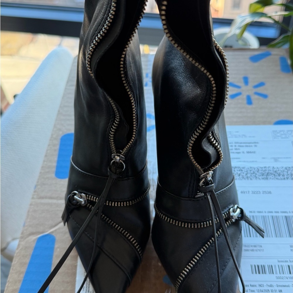 Schutz Arla Up Boots Black Leather Zipper Detail - Picture 7 of 15